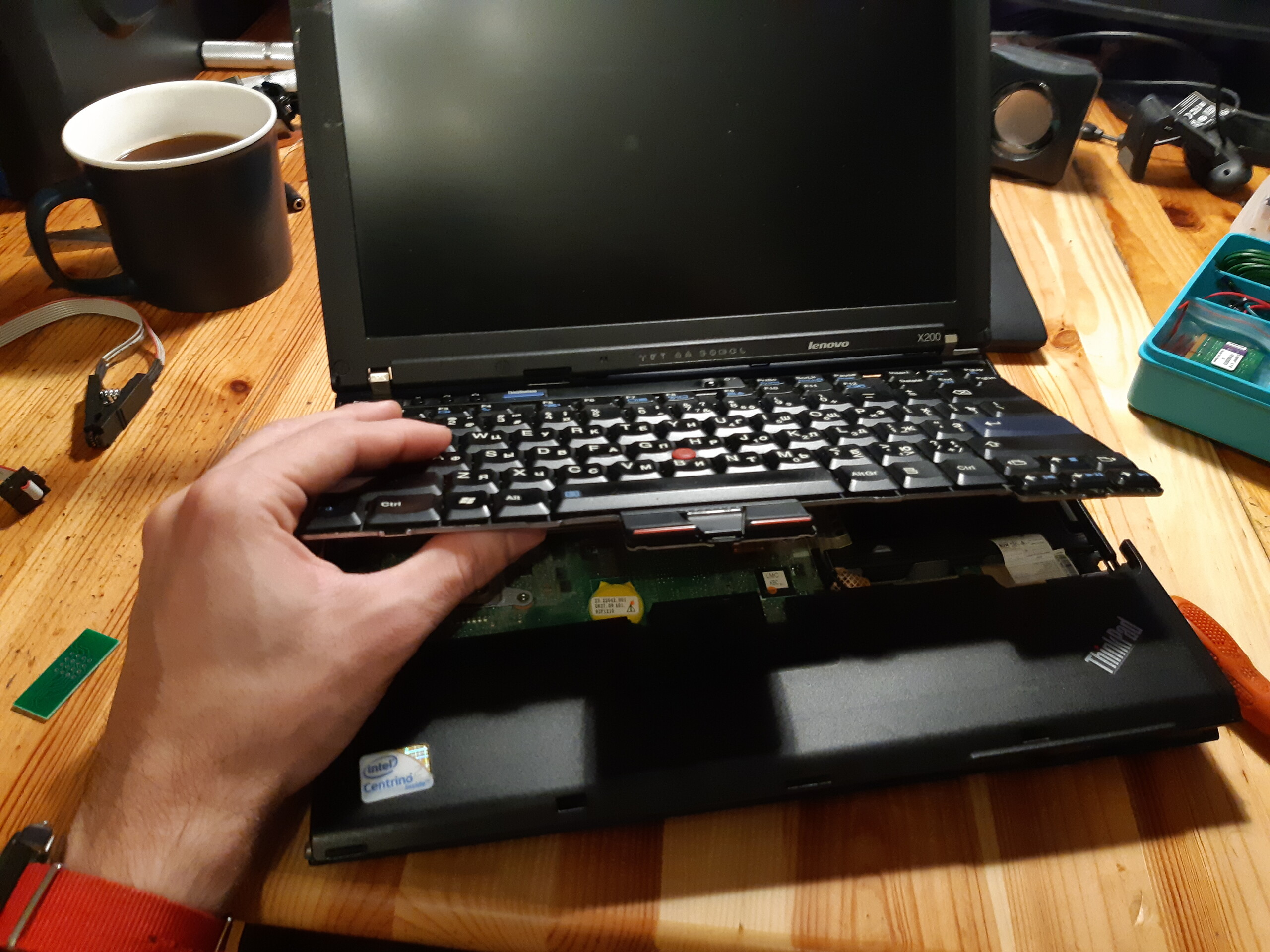 Removing keyboard and palmrest